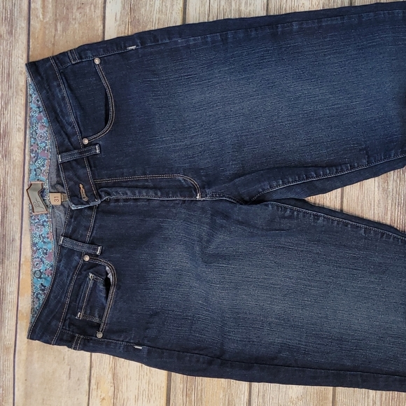 Paige Jeans - Picture 6 of 7